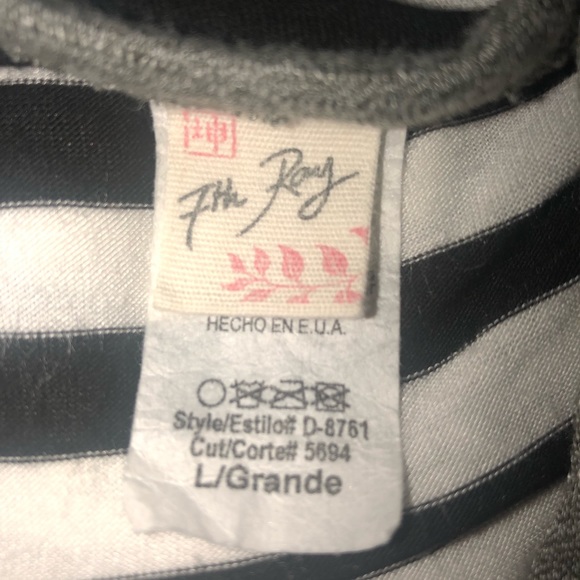 7th Ray striped dress with solid sleeves - Picture 8 of 8